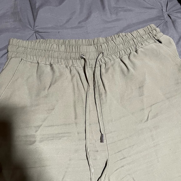 Flowy kaki pants - Picture 2 of 4